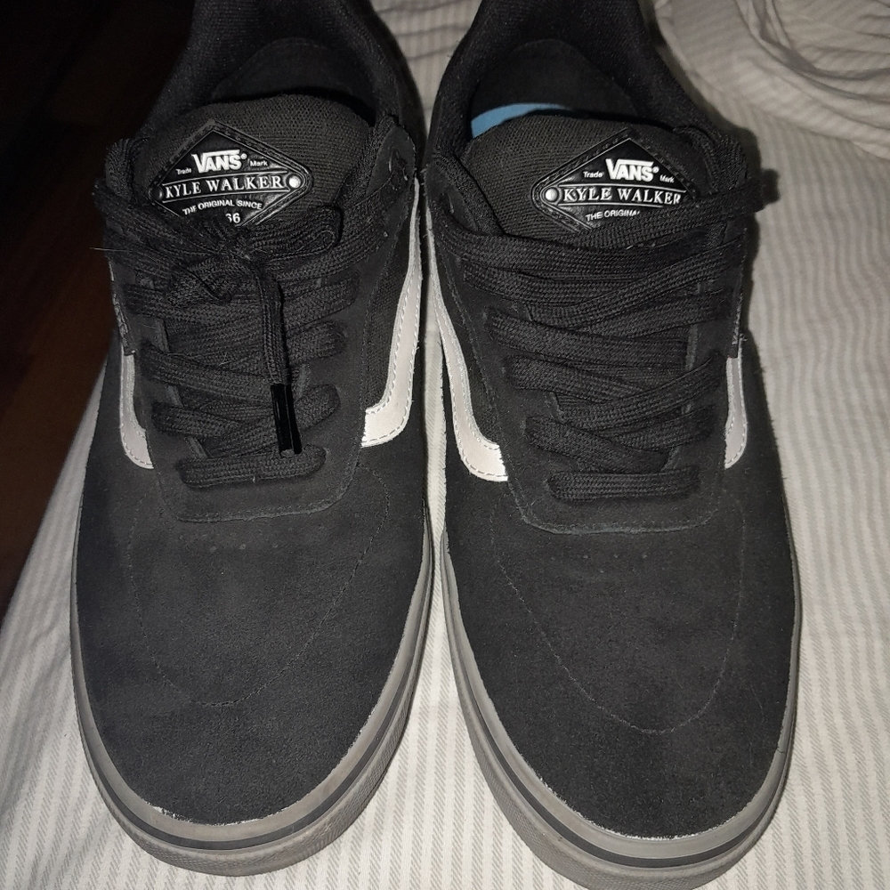 Mens vans